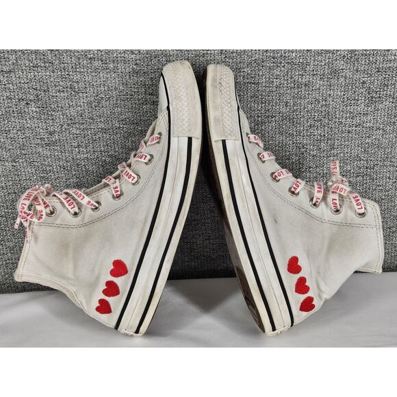 CONVERSE KIDS WHITE CHUCK TAYLOR ALL STAR EMBROIDERED HEARTS HIGH-TOPS SIZE 4 - Picture 9 of 13